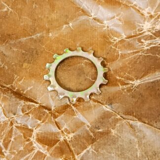 Pružná vějířová podložka ozubce roztáčení s vnějším ozubením